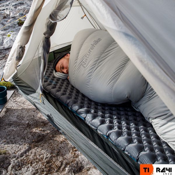 Матрас туристический надувной одноместный Naturehike CNH22DZ018, сверхлегкий, 183х58х7 см, серый, для туризма с мешком для 6975641888482 фото